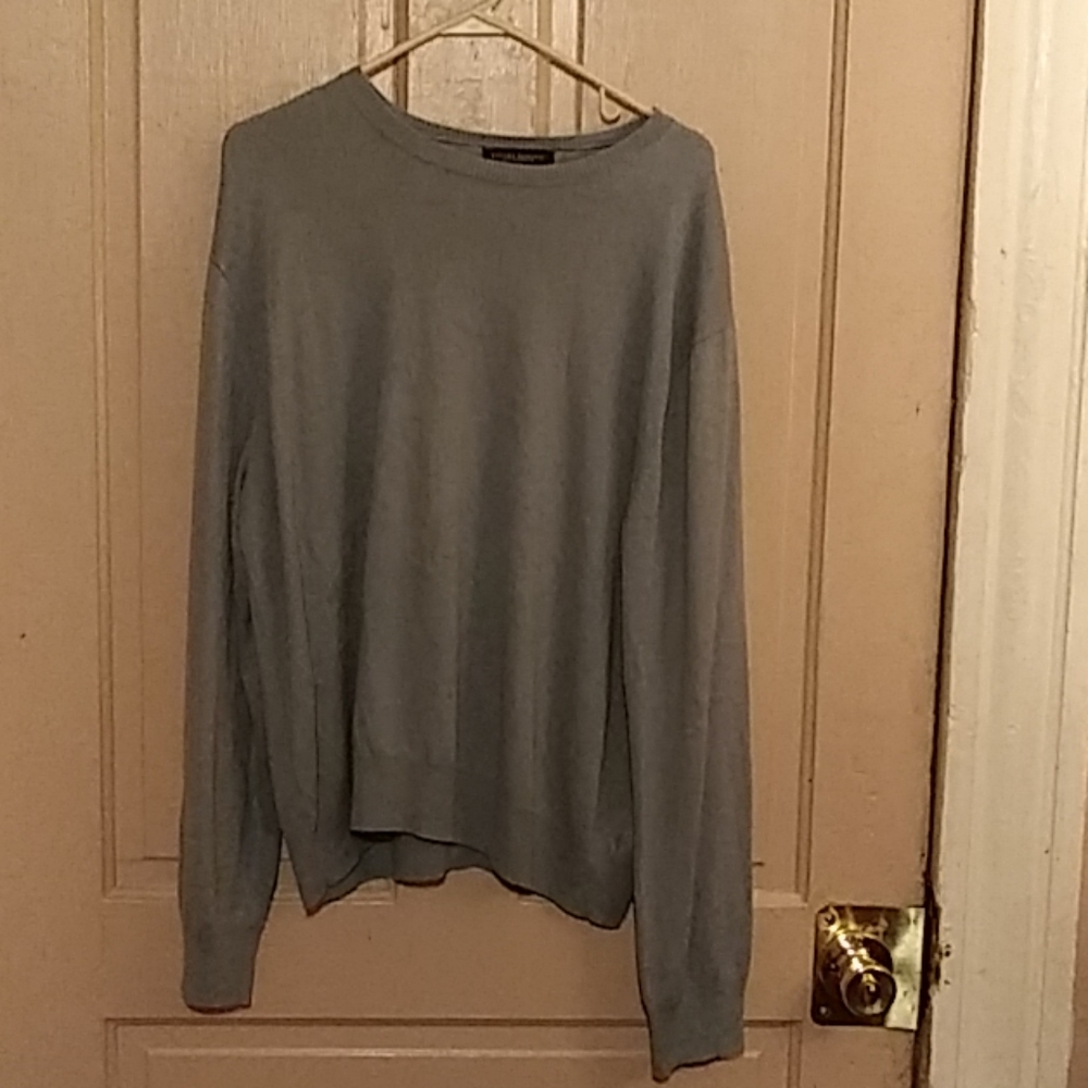 Banana Republic light sweater